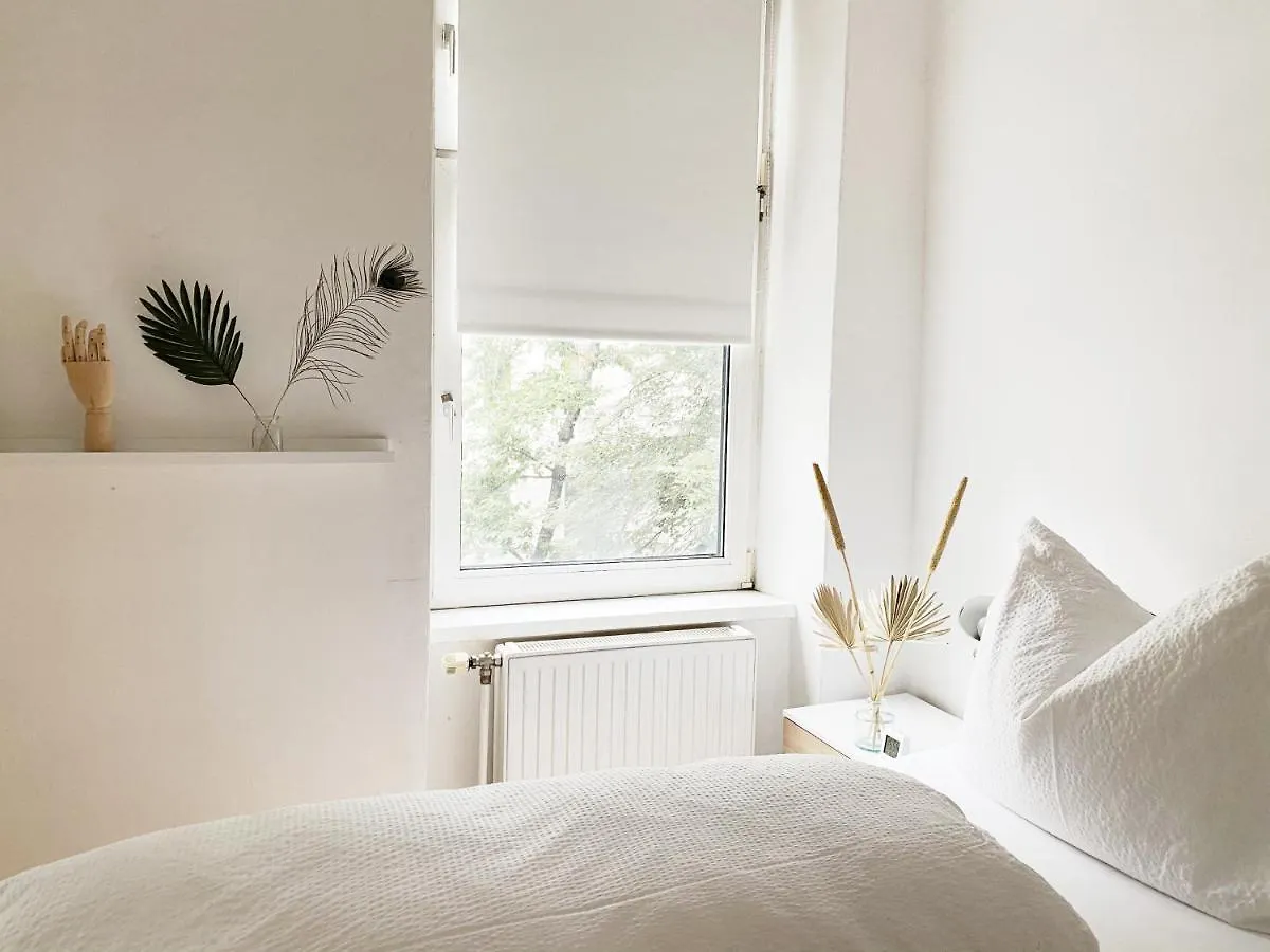 Sunny Apartment Near Belvedere Castle Vienna